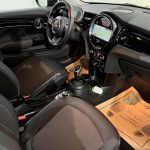 Mini Cooper 3D Essential Trim Automatik