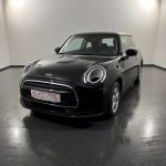Mini Cooper 3D Essential Trim Automatik
