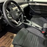 VW Passat Var. 2.0 TDI SCR Elegance 4Motion DSG