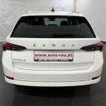 Skoda Octavia Com. 2.0 TDI Style DSG